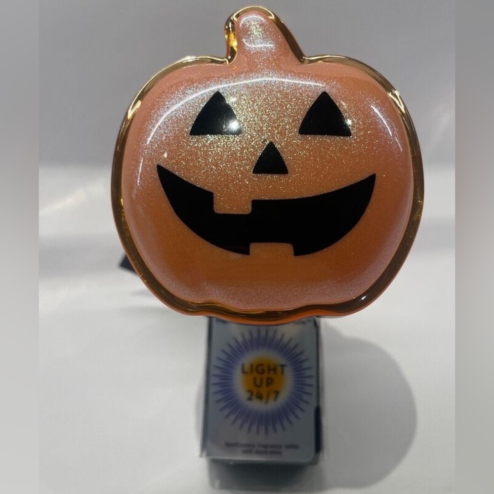 🎃 HALLOWEEN Glow JACK-O-LANTERN Pumpkin WALLFLOWER PLUG-IN: BATH & BODY WO… - Picture 6 of 9